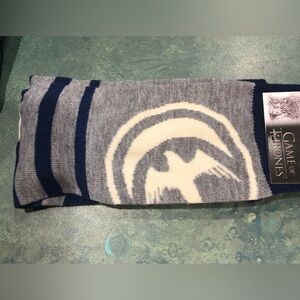 GoT Games of Thrones grey blue “high‎ as honor” printed crew socks new